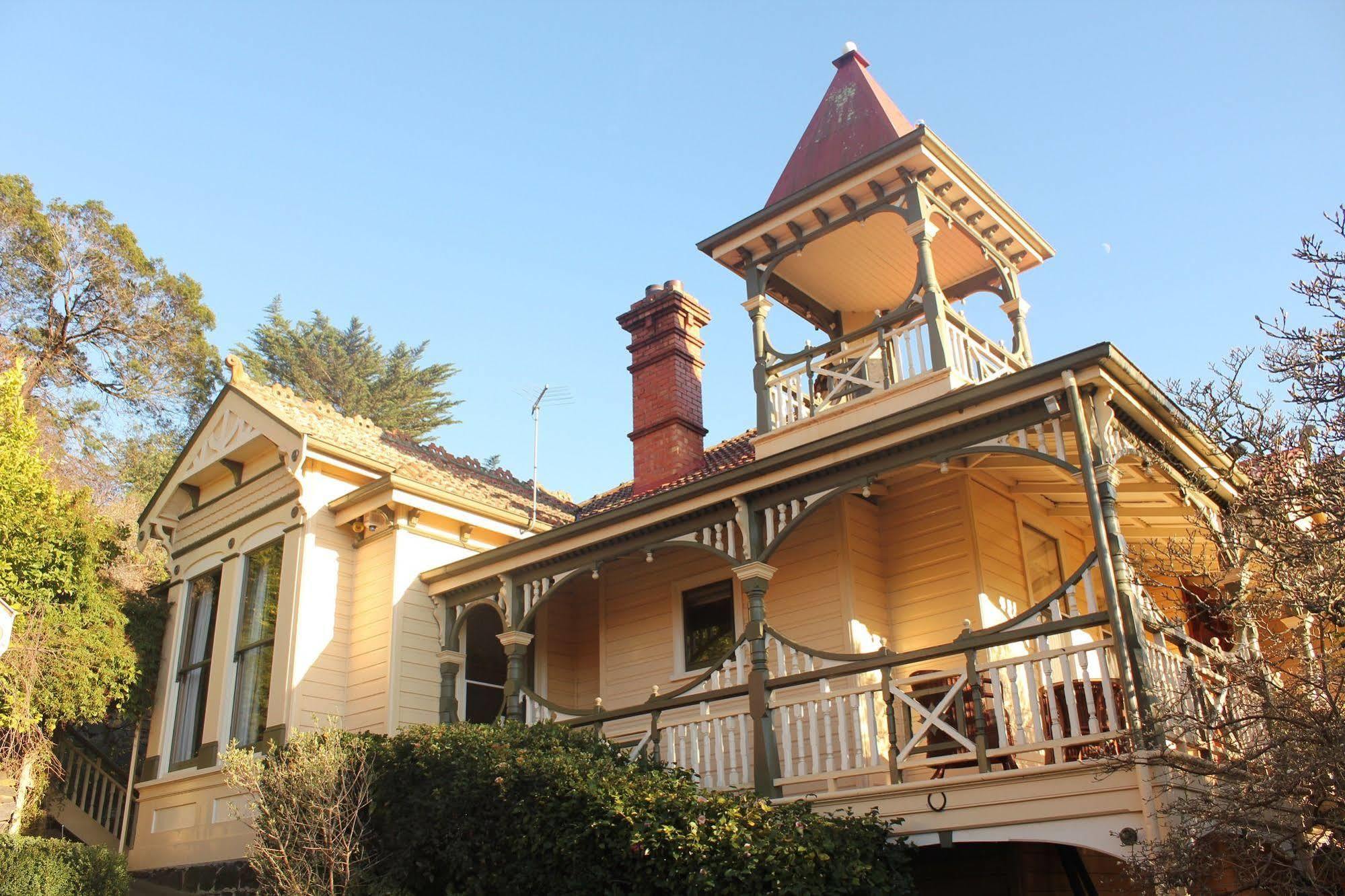 مبيت وإفطار لونسيستون Turret House المظهر الخارجي الصورة